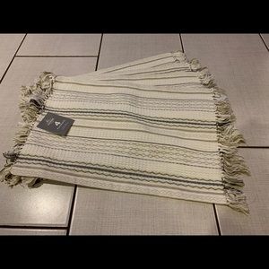 NWT JCPenney Home 4-pc Placemat Set